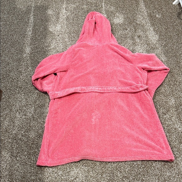 Cozy Pink Women’s Robe - Picture 4 of 4